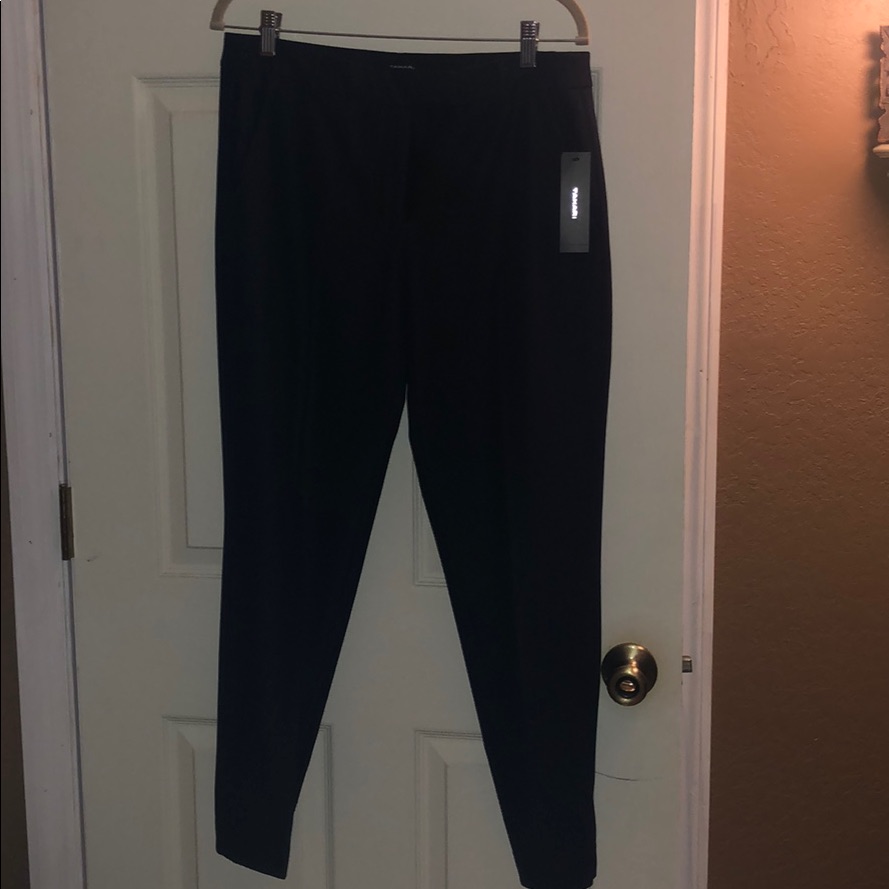 Tahari Pants 8 Brand New